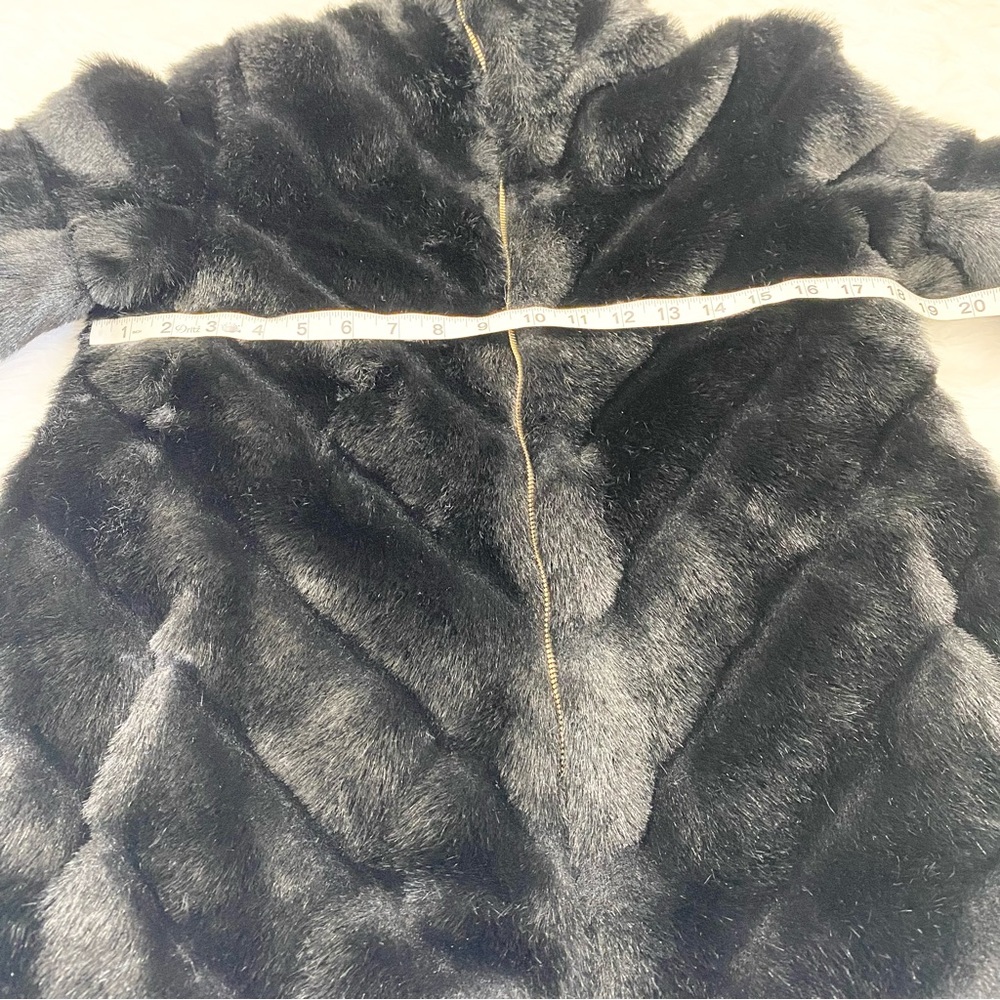 ELLEN TRACY Black Faux Fur Jacket Coat - Picture 5 of 7